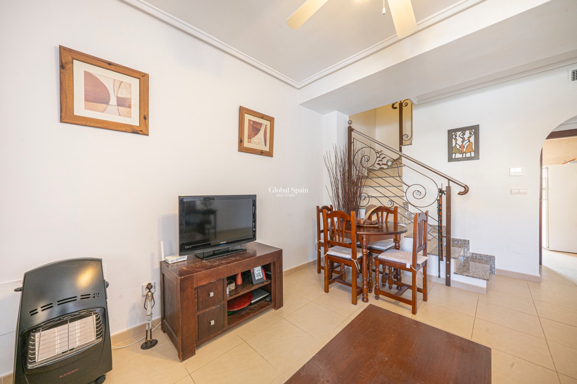 Resale - HOUSE -
CIUDAD QUESADA - Lo Marabú