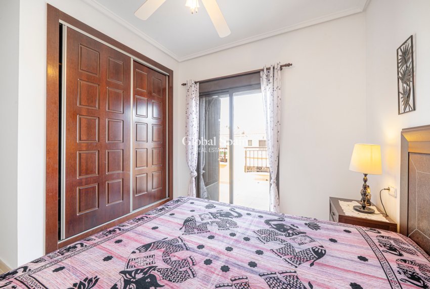 Resale - HOUSE -
CIUDAD QUESADA - Lo Marabú