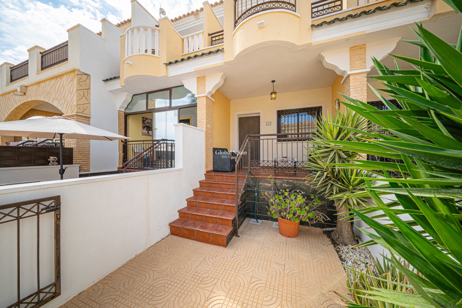 Resale - HOUSE -
CIUDAD QUESADA - Lo Marabú