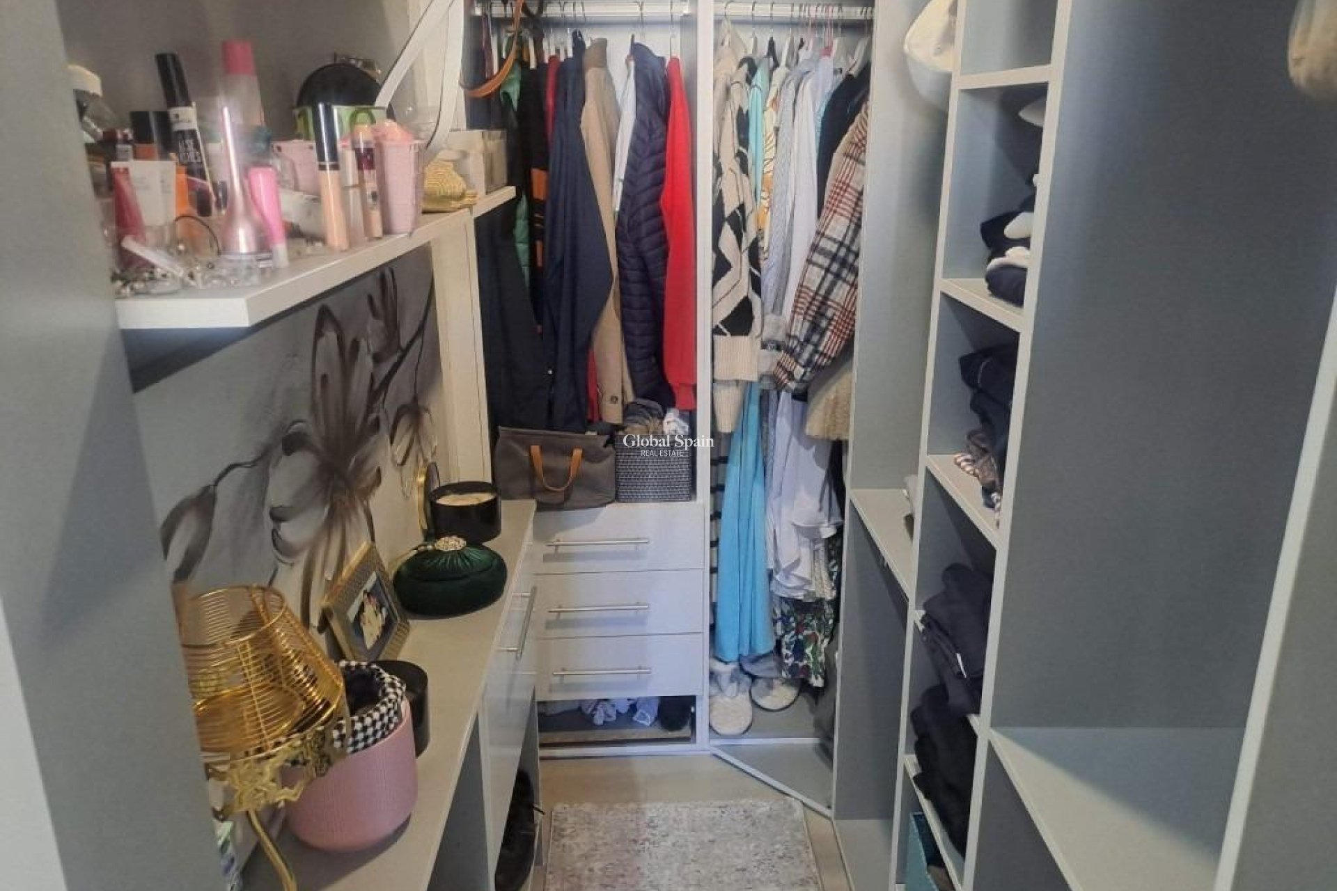 Resale - House -
CIUDAD QUESADA