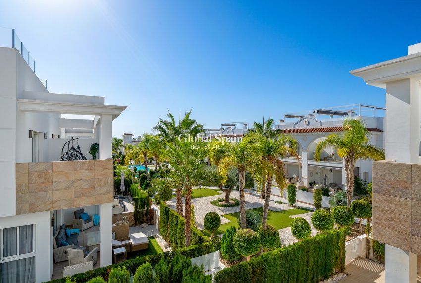 Resale - HOUSE -
CIUDAD QUESADA