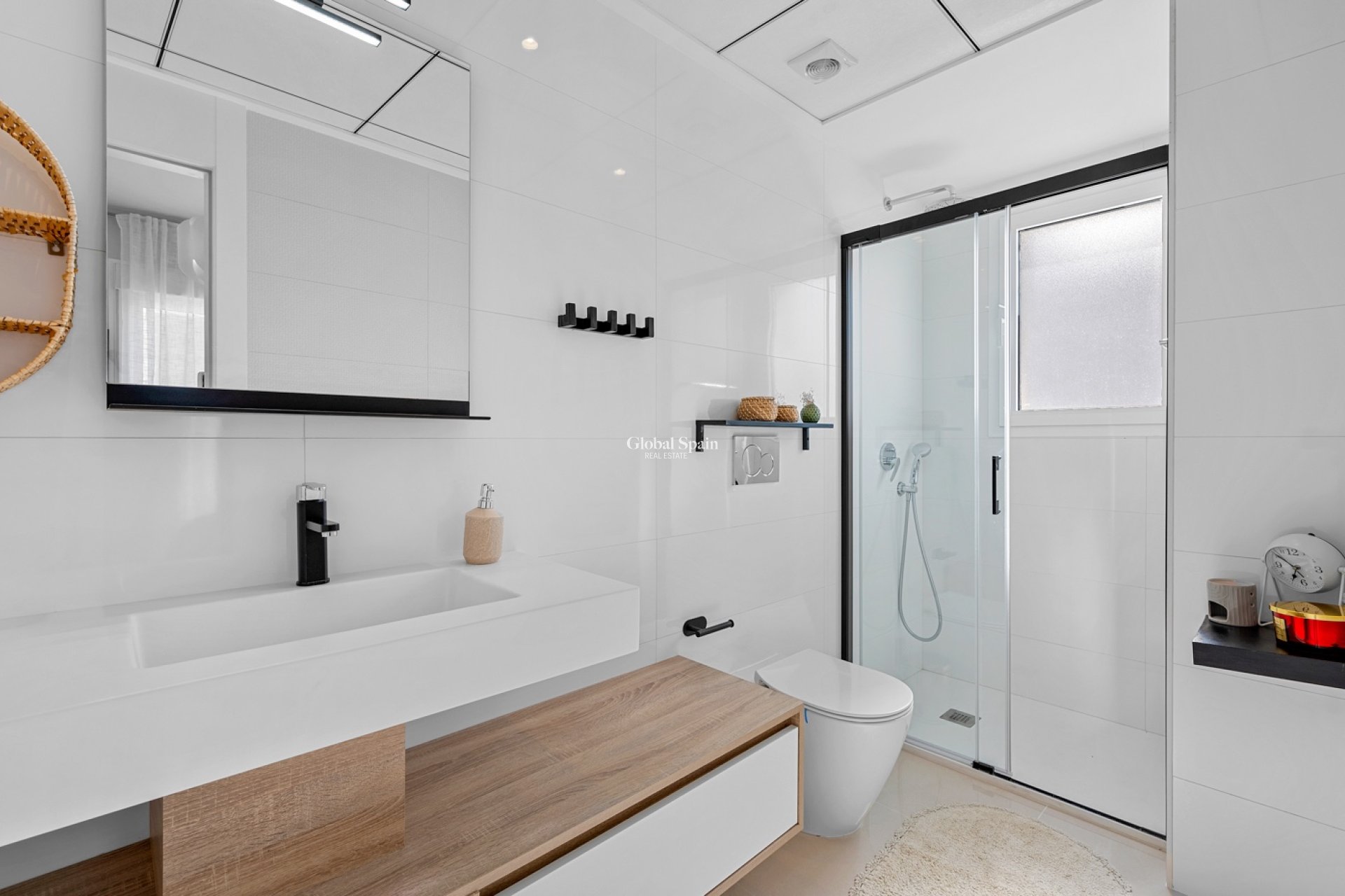 Resale - HOUSE -
CIUDAD QUESADA