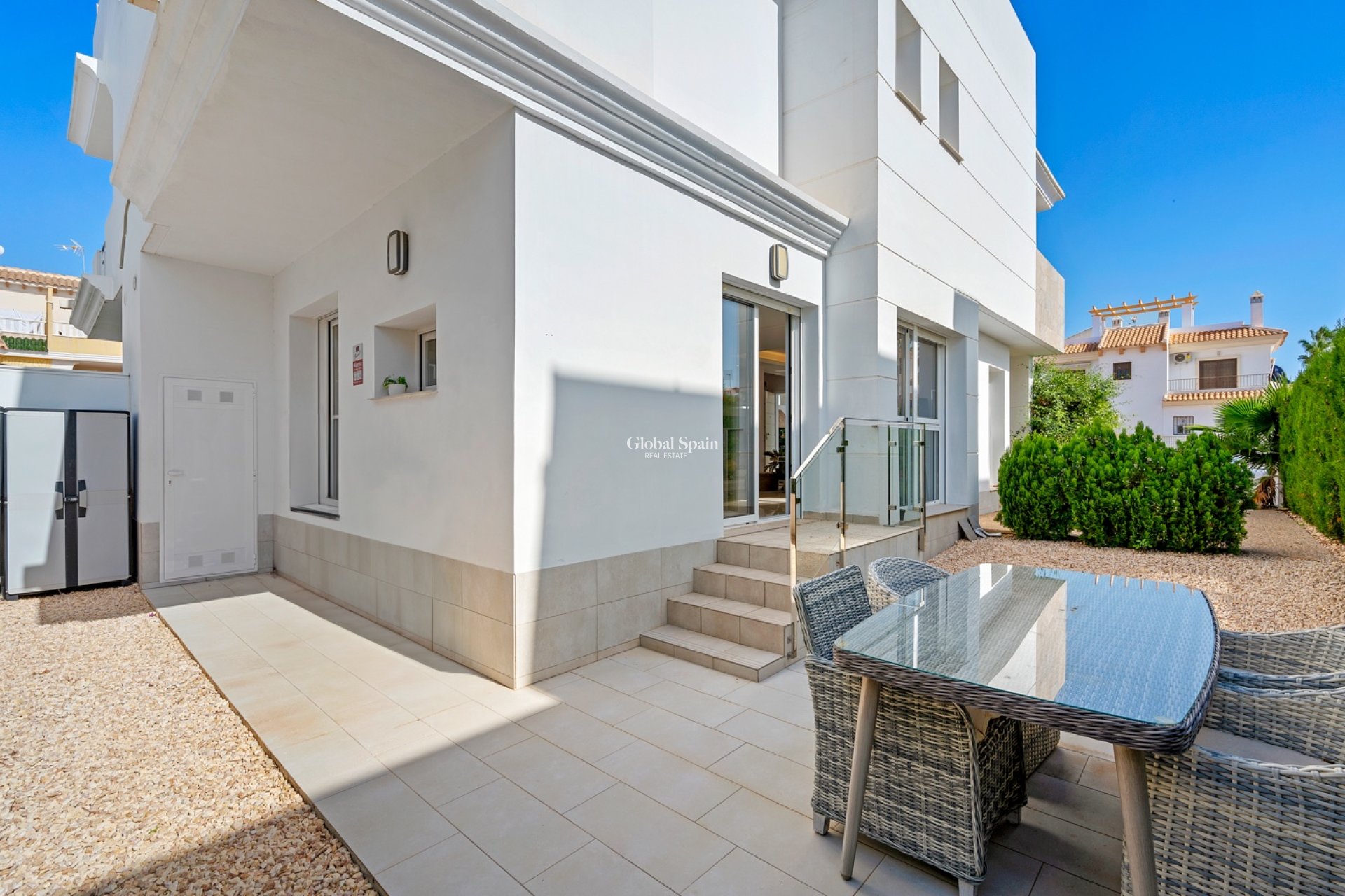 Resale - HOUSE -
CIUDAD QUESADA