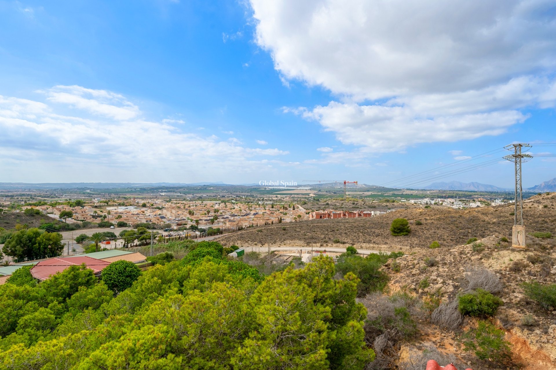 Resale - HOUSE -
CIUDAD QUESADA