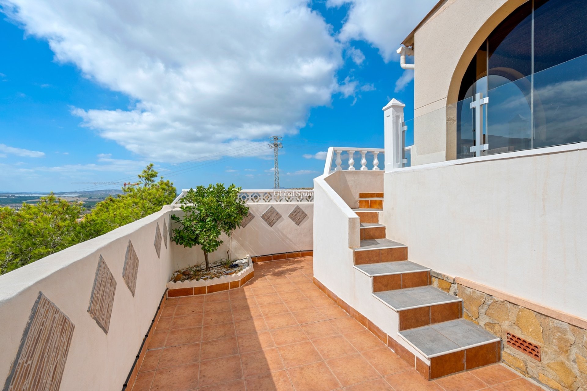 Resale - HOUSE -
CIUDAD QUESADA