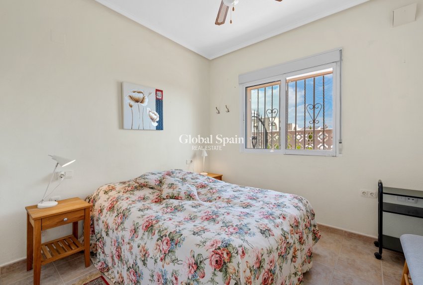 Resale - HOUSE -
CIUDAD QUESADA