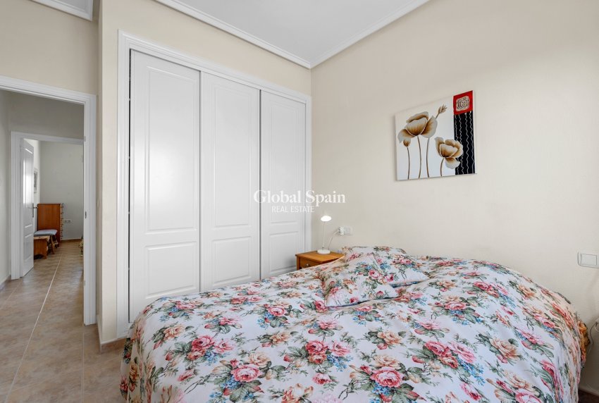 Resale - HOUSE -
CIUDAD QUESADA