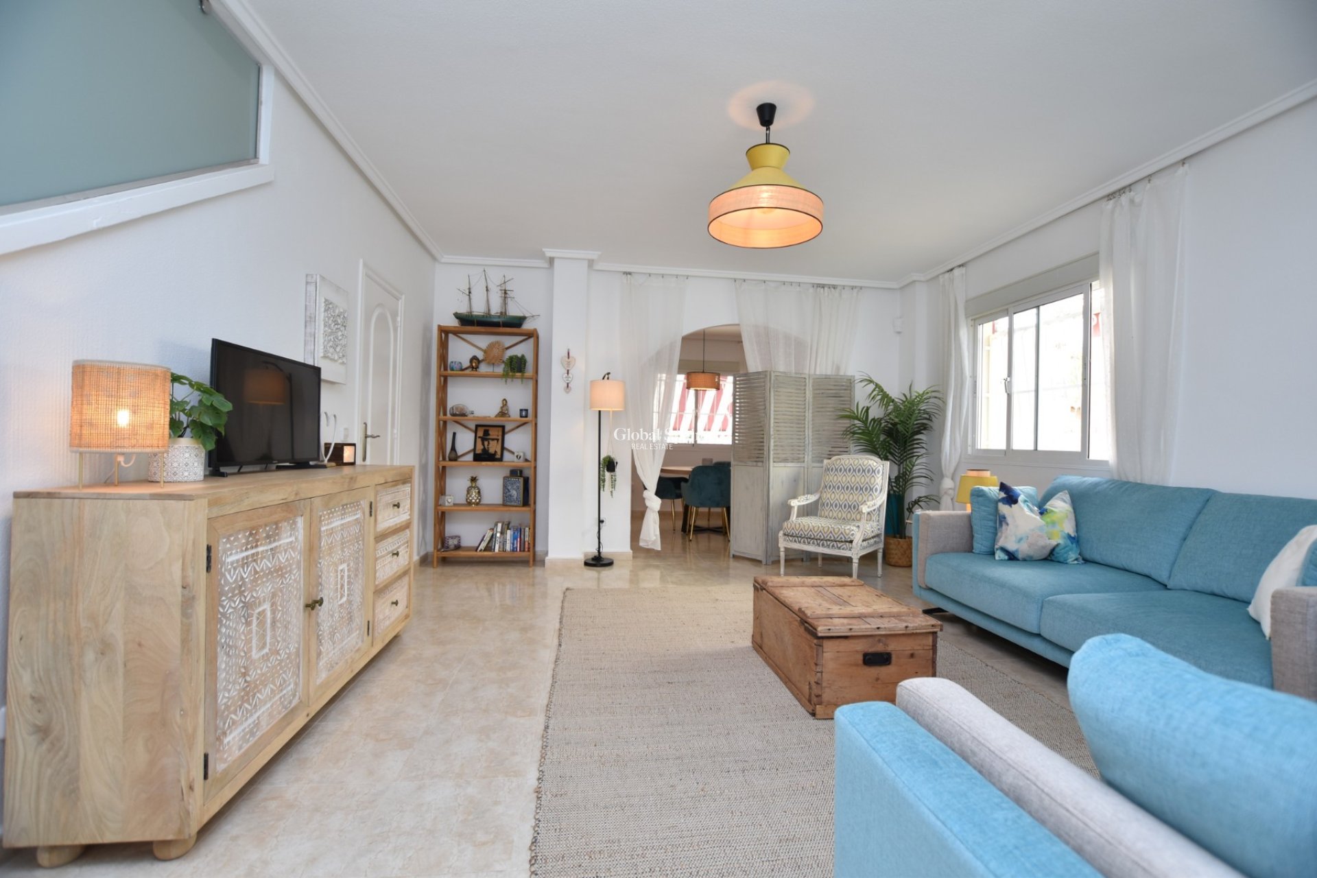 Resale - HOUSE -
CIUDAD QUESADA