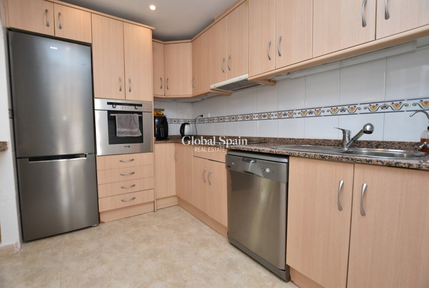 Resale - HOUSE -
CIUDAD QUESADA