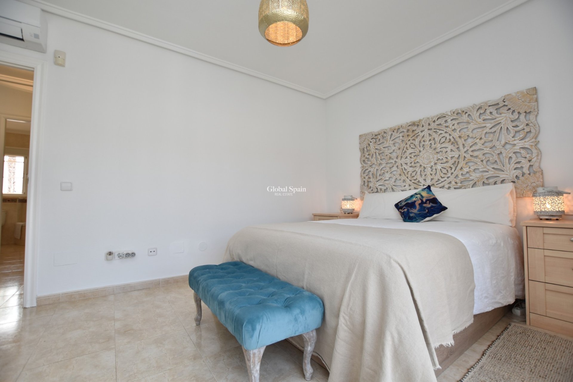 Resale - HOUSE -
CIUDAD QUESADA