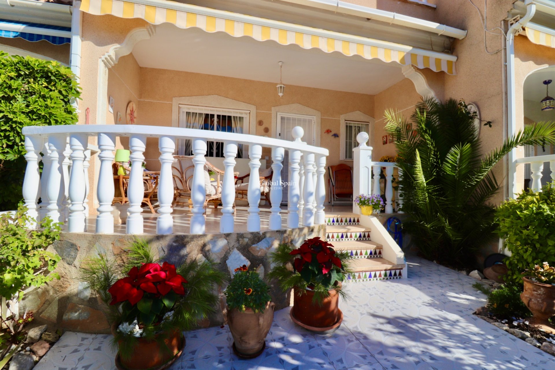 Resale - HOUSE -
CIUDAD QUESADA