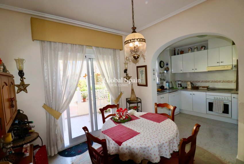 Resale - HOUSE -
CIUDAD QUESADA