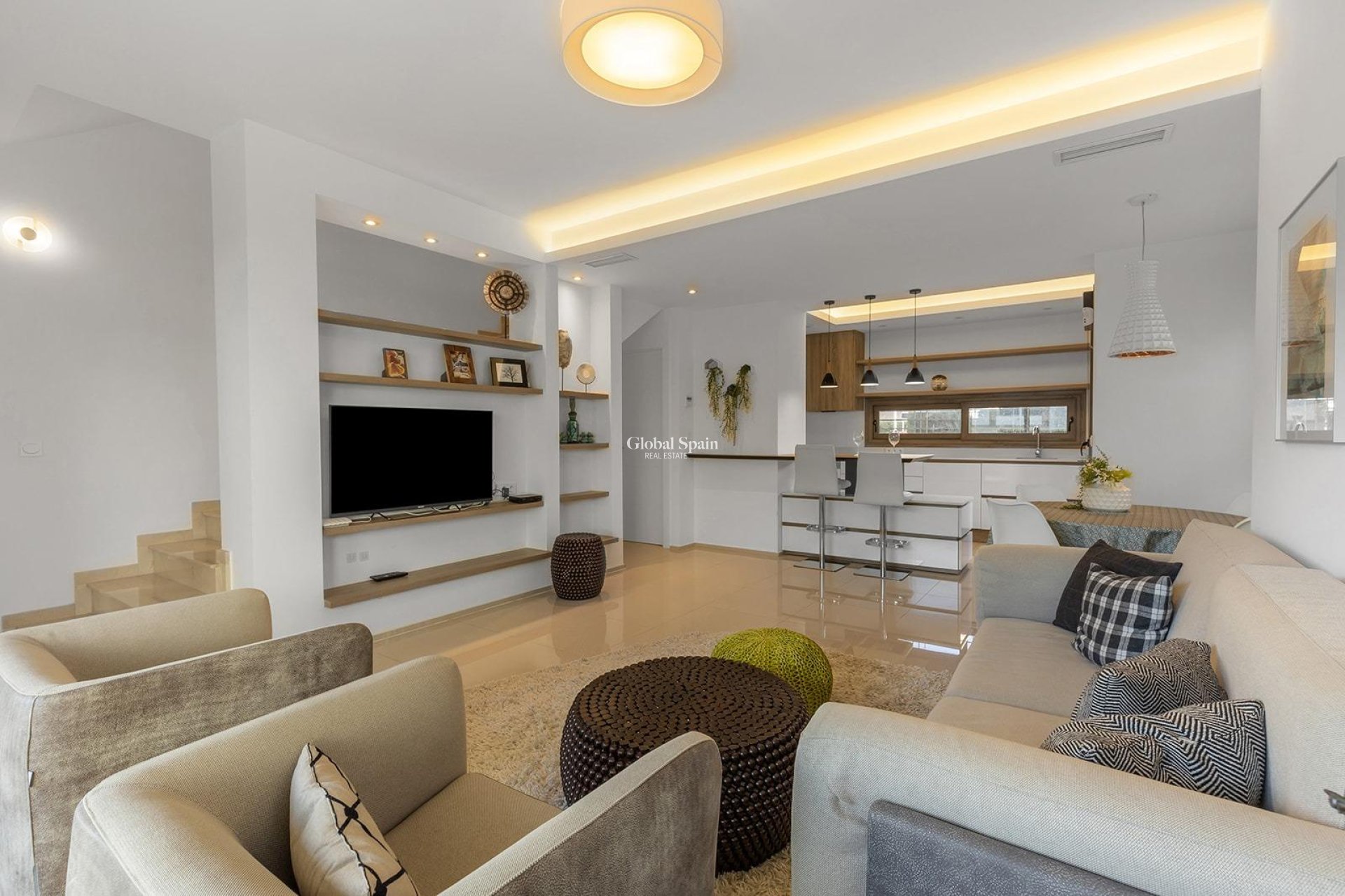 Resale - HOUSE -
CIUDAD QUESADA