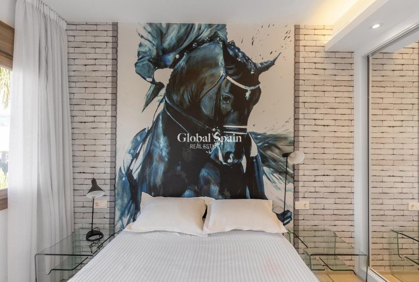 Resale - HOUSE -
CIUDAD QUESADA