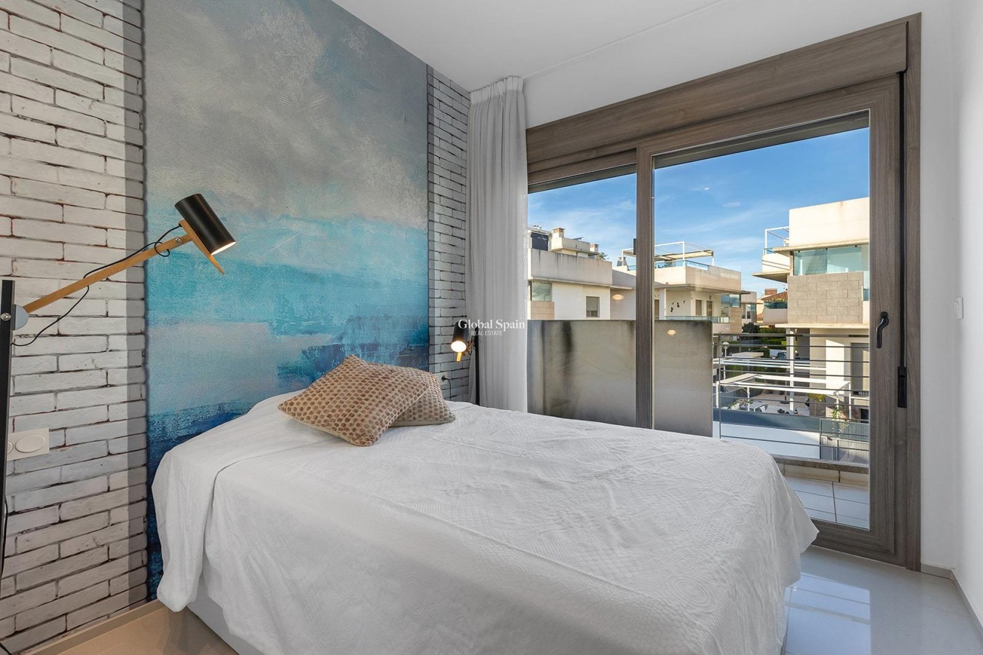 Resale - HOUSE -
CIUDAD QUESADA