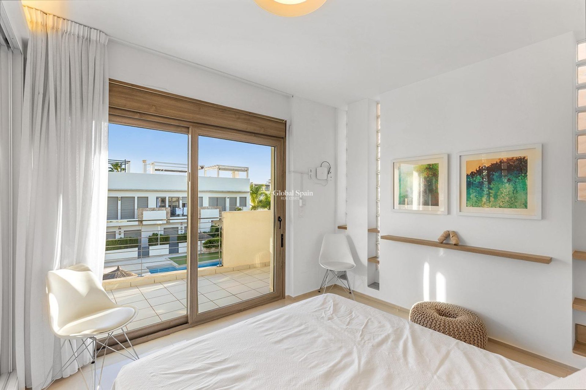 Resale - HOUSE -
CIUDAD QUESADA