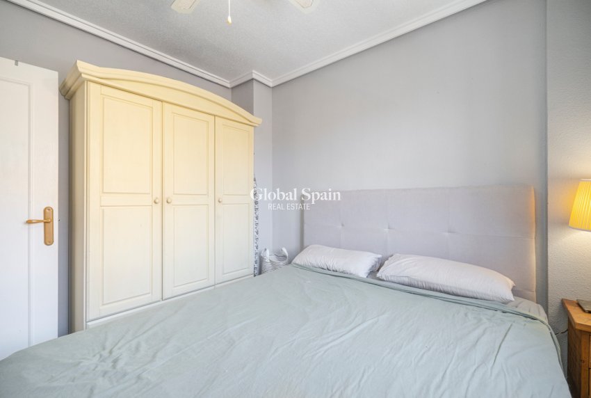Resale - HOUSE -
CIUDAD QUESADA