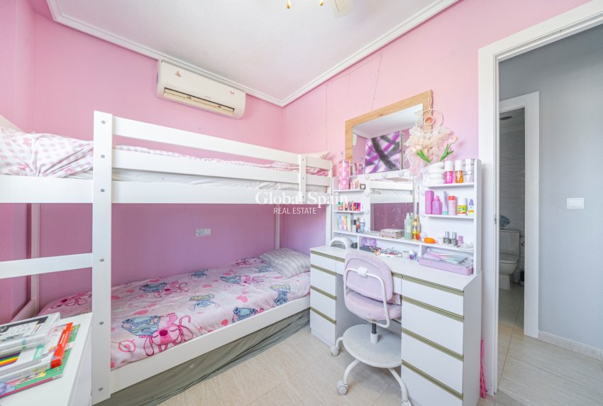Resale - HOUSE -
CIUDAD QUESADA