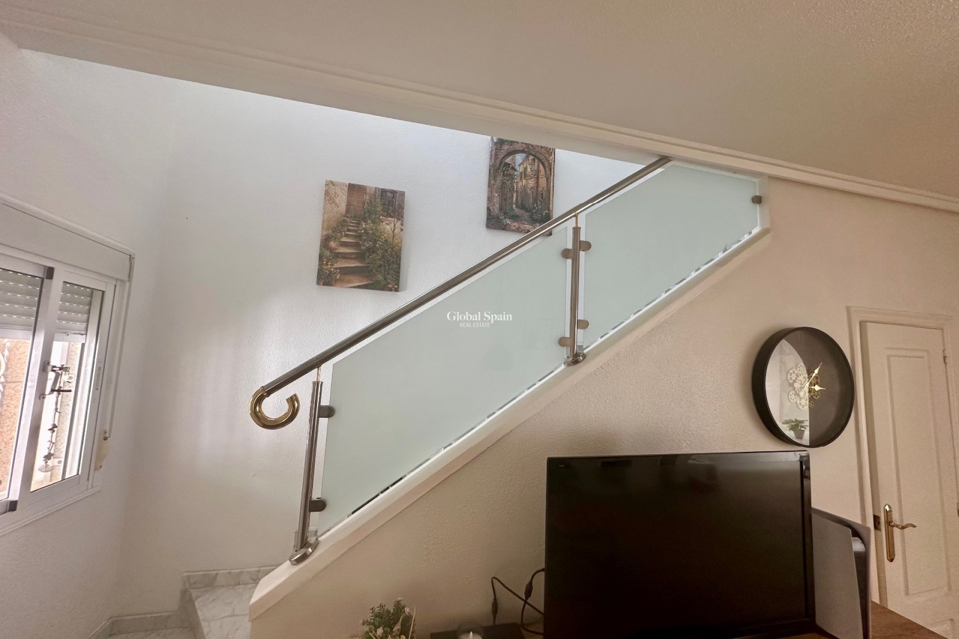 Resale - HOUSE -
CIUDAD QUESADA