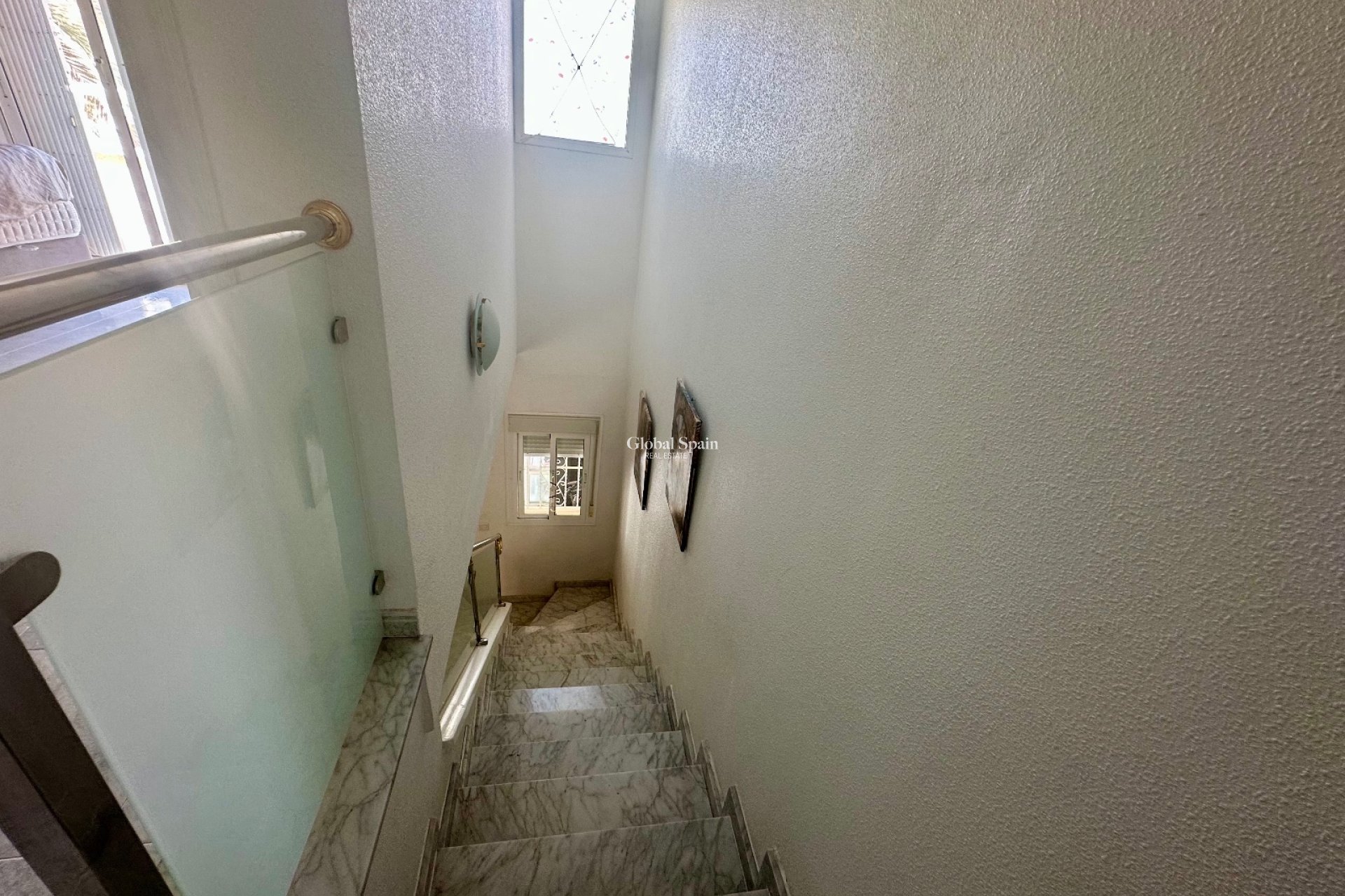 Resale - HOUSE -
CIUDAD QUESADA