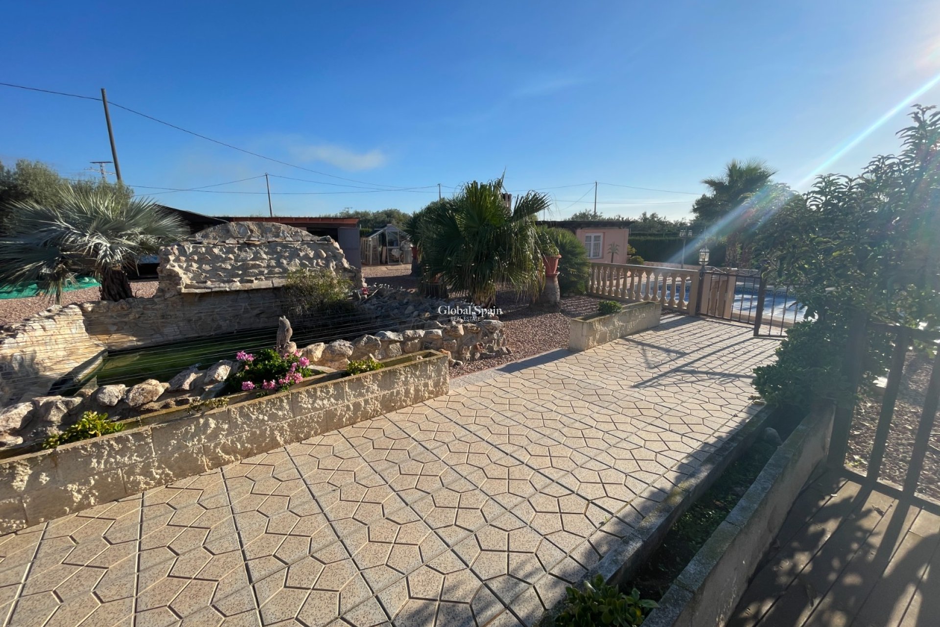 Resale - HOUSE -
CREVILLENTE - Inland