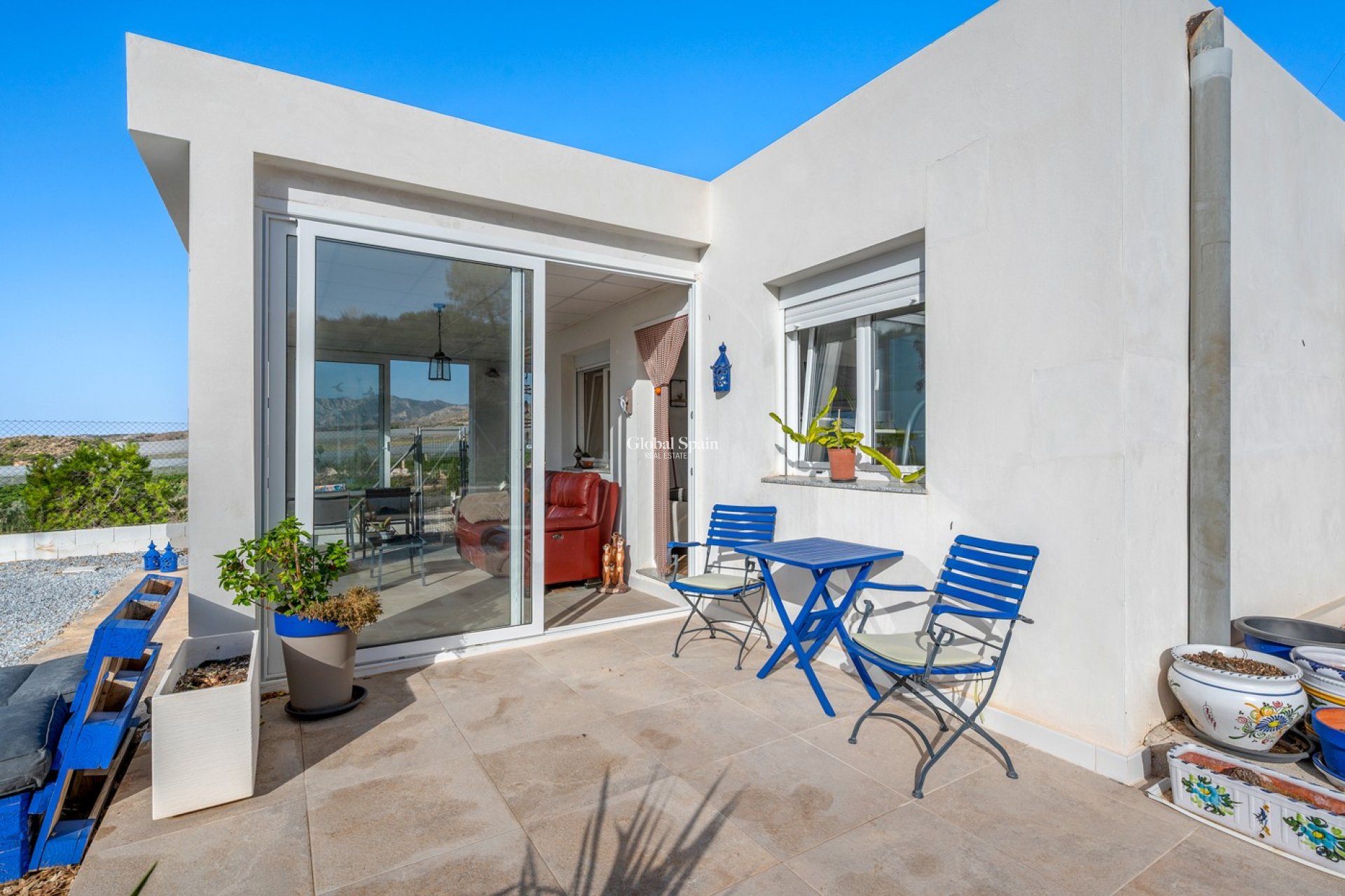 Resale - HOUSE -
CREVILLENTE - Inland