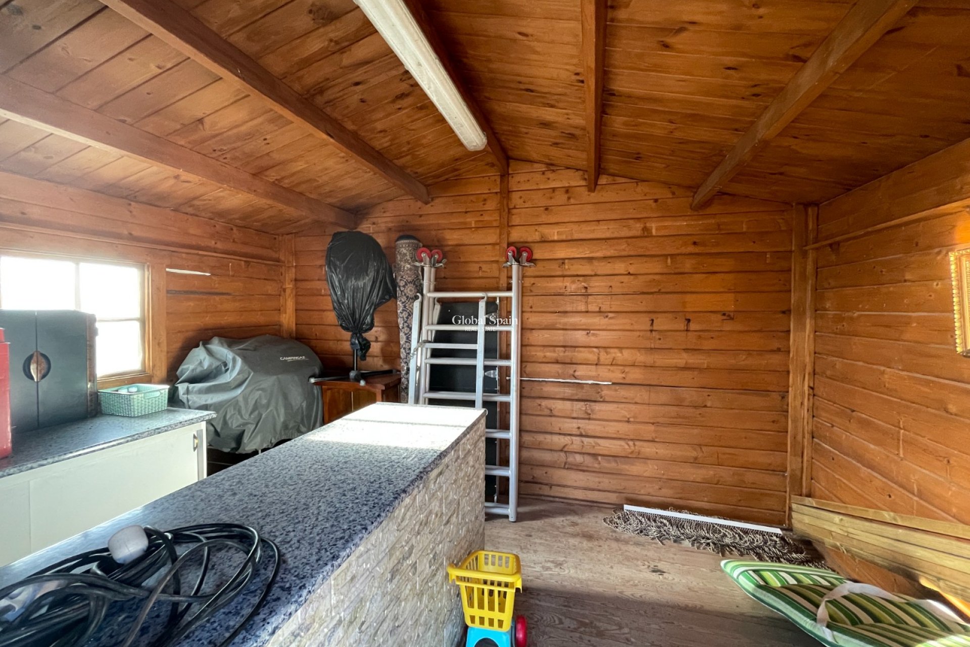 Resale - HOUSE -
CREVILLENTE - Inland