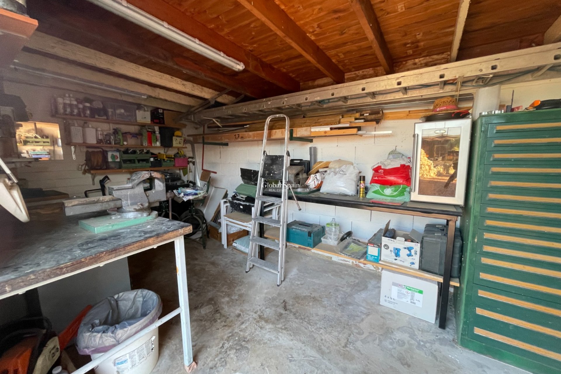 Resale - HOUSE -
CREVILLENTE - Inland