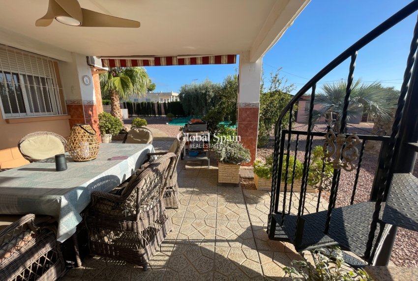 Resale - HOUSE -
CREVILLENTE - Inland