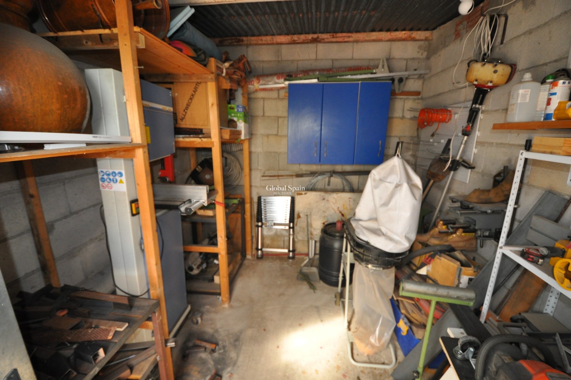 Resale - HOUSE -
CREVILLENTE - Inland