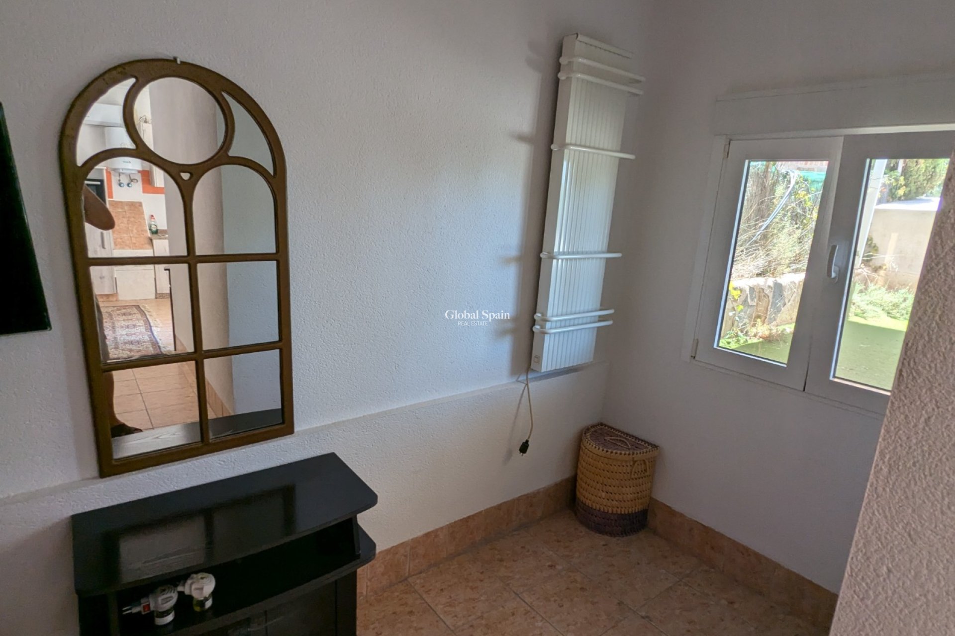 Resale - HOUSE -
CREVILLENTE - Inland