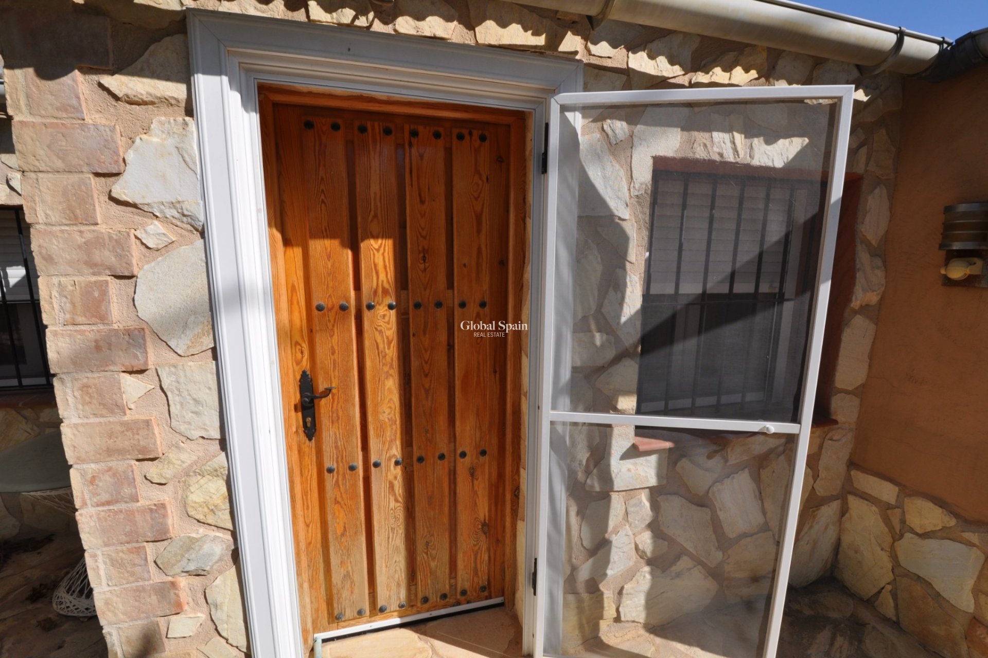 Resale - HOUSE -
CREVILLENTE - Inland