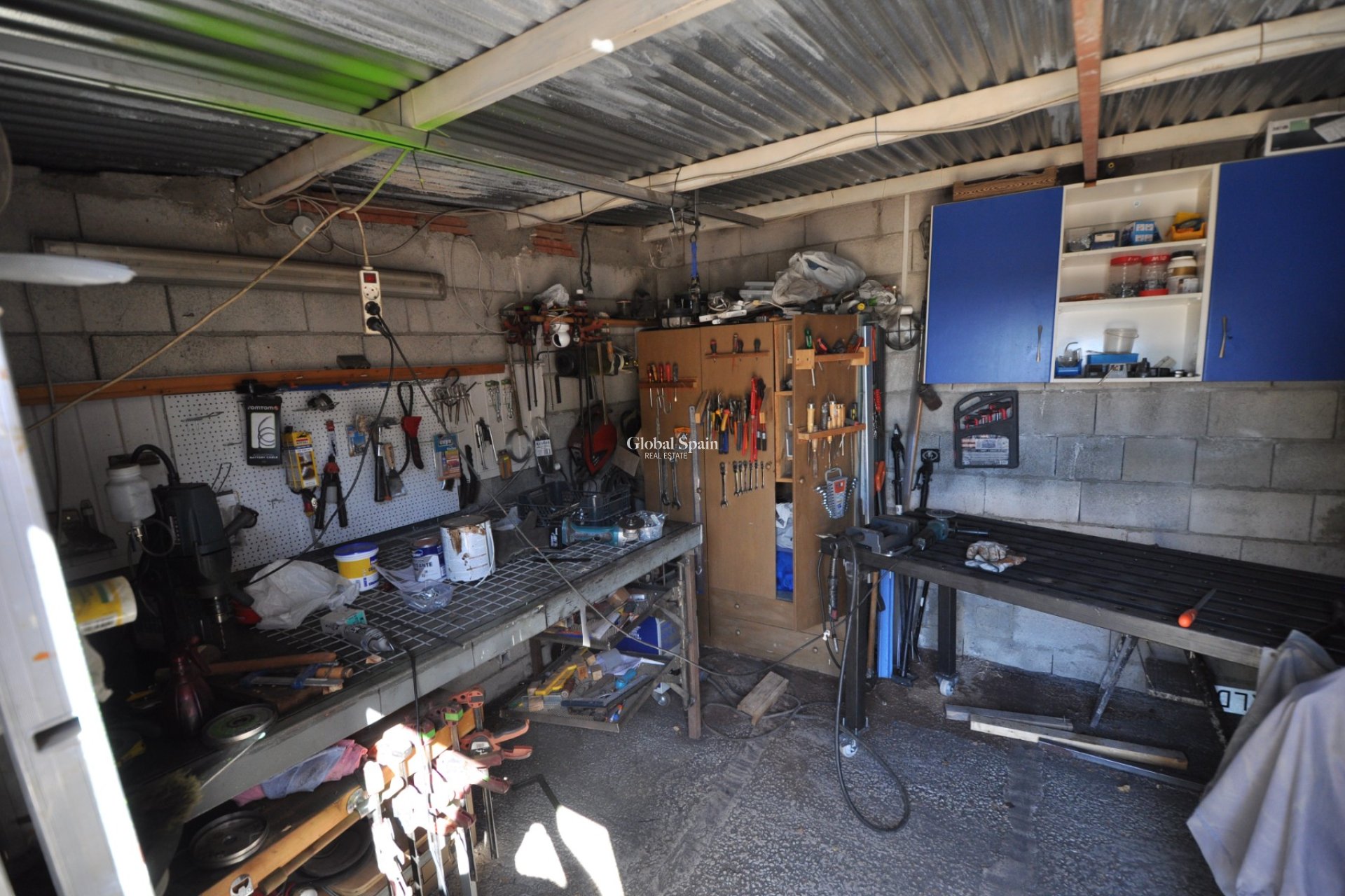 Resale - HOUSE -
CREVILLENTE - Inland