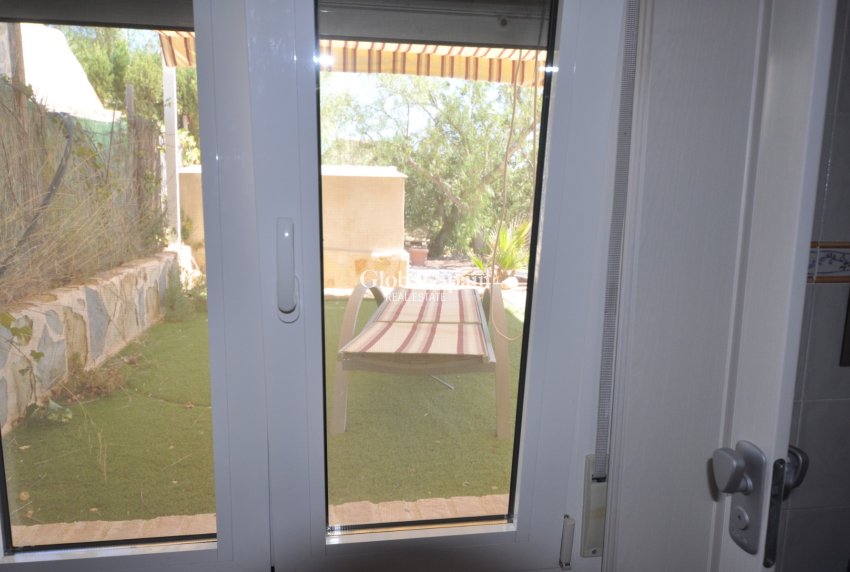 Resale - HOUSE -
CREVILLENTE - Inland