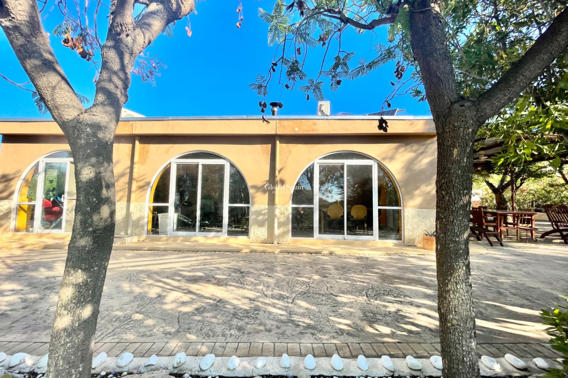 Resale - HOUSE -
CREVILLENTE - Inland