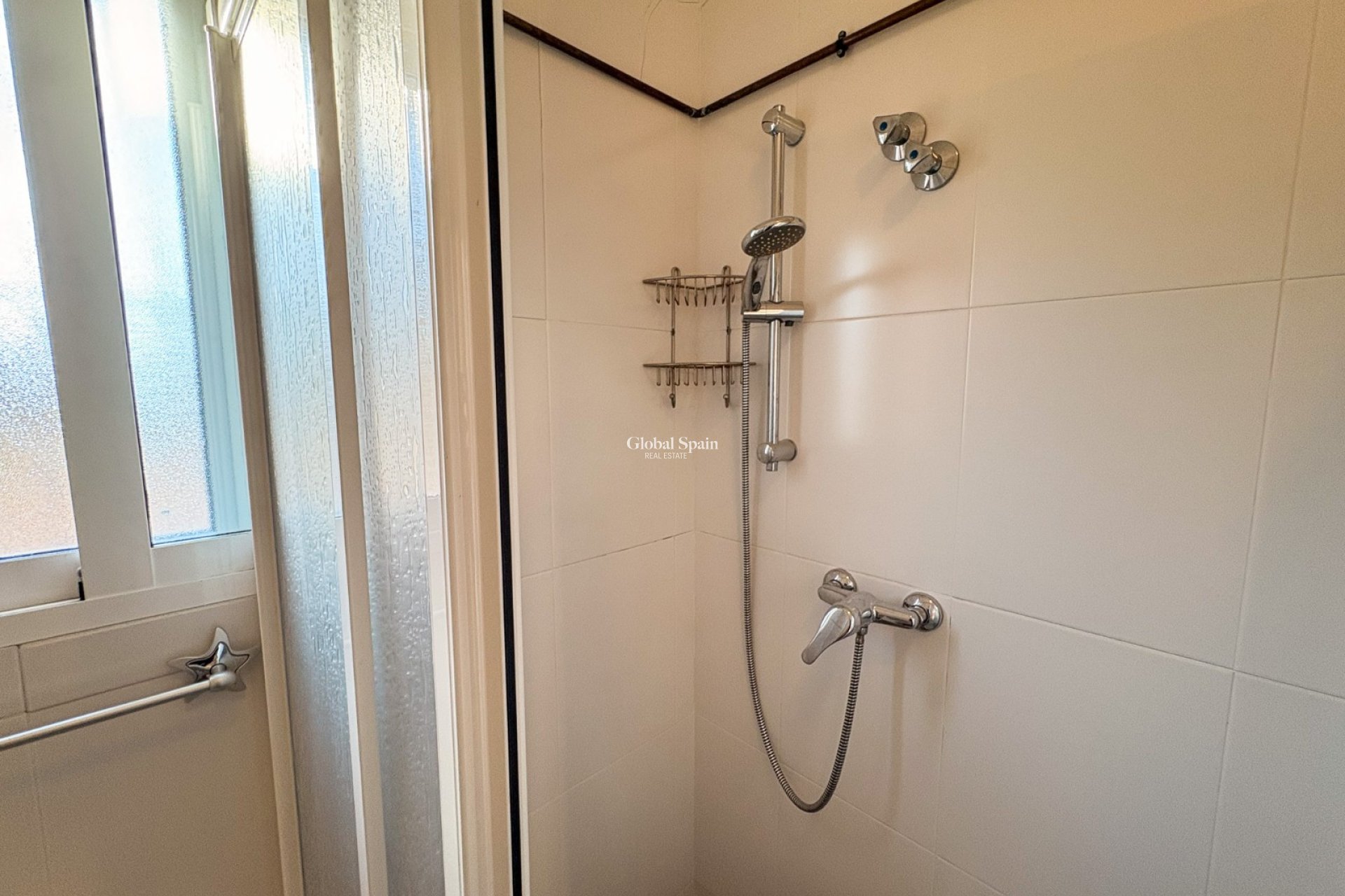 Resale - HOUSE -
CREVILLENTE