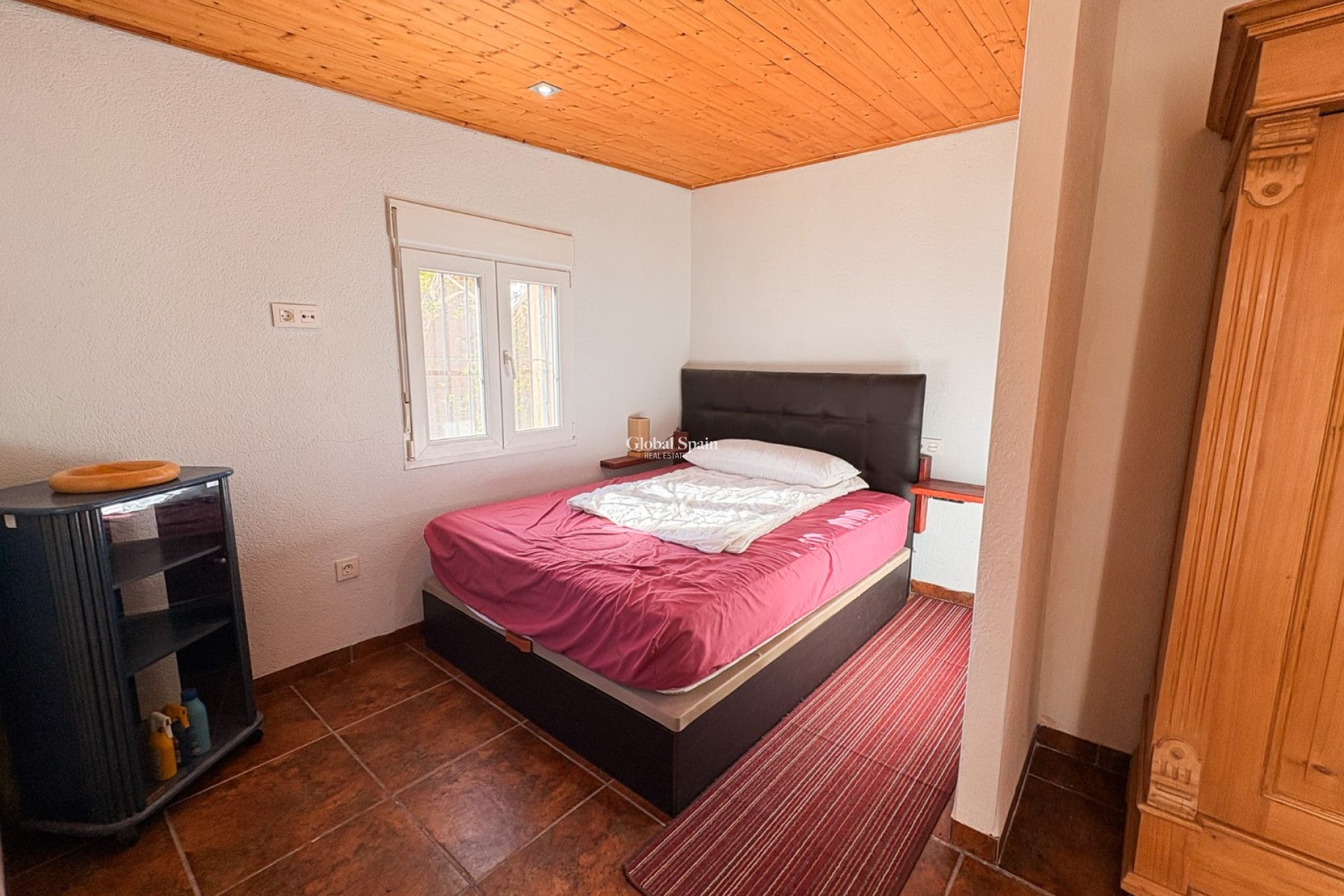 Resale - HOUSE -
CREVILLENTE