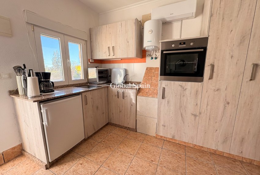 Resale - HOUSE -
CREVILLENTE
