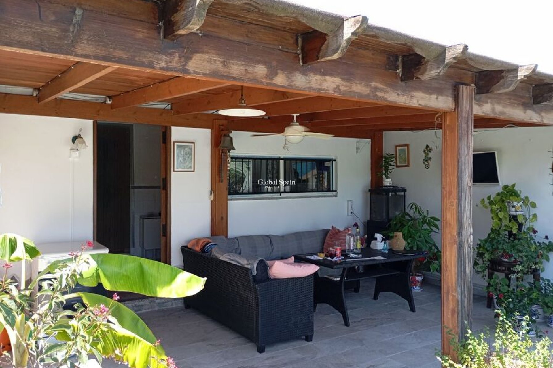 Resale - HOUSE -
DAYA NUEVA - Costa Blanca