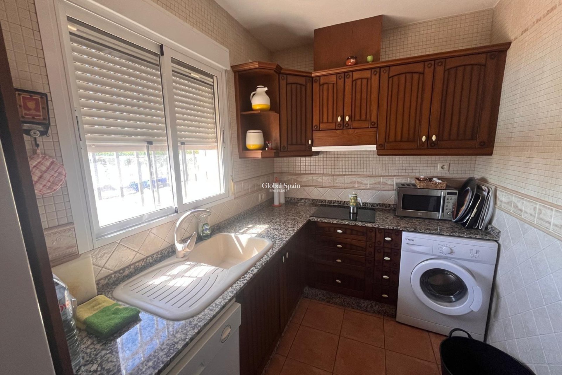 Resale - HOUSE -
DAYA NUEVA - La Bodega