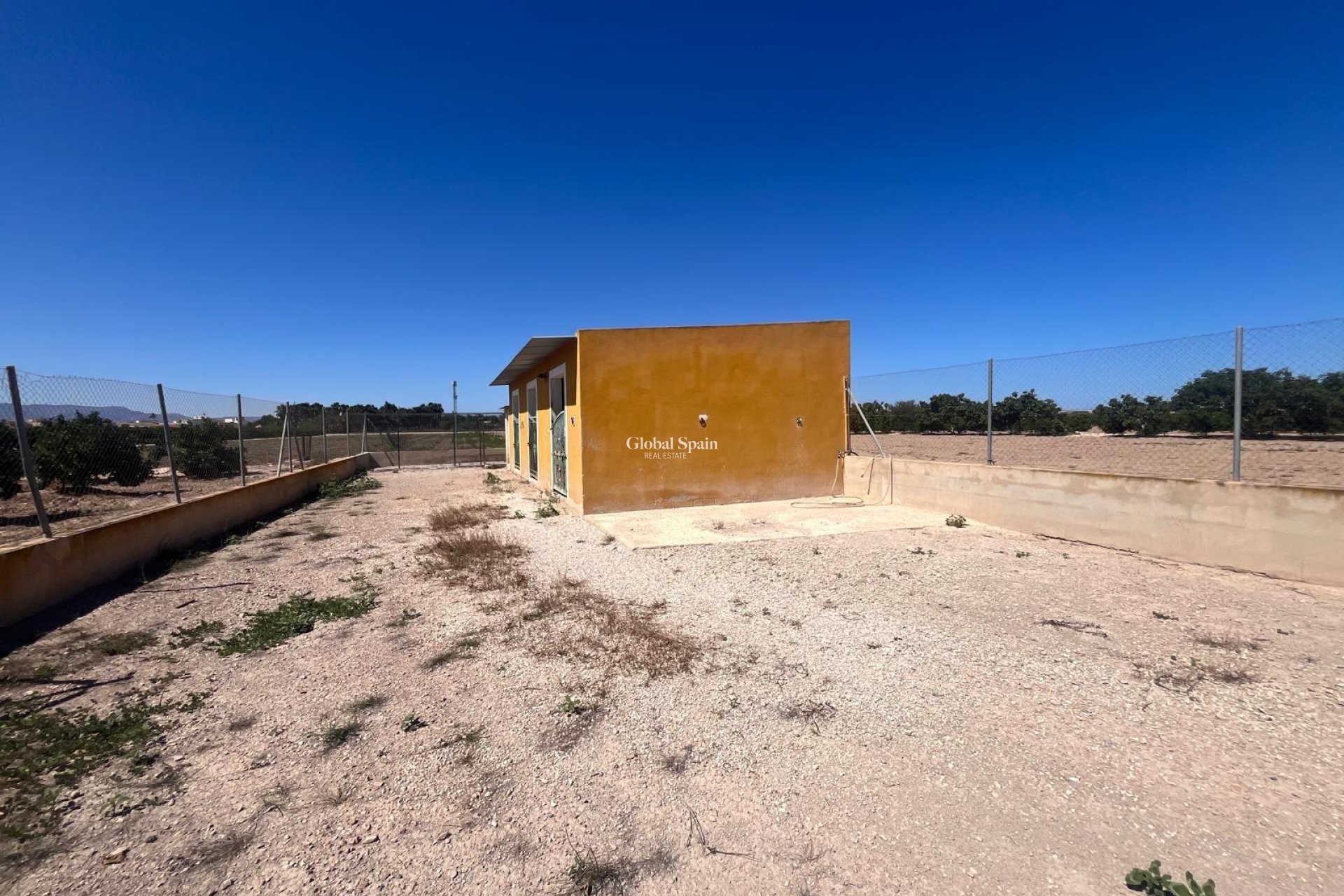 Resale - HOUSE -
DAYA NUEVA - La Bodega