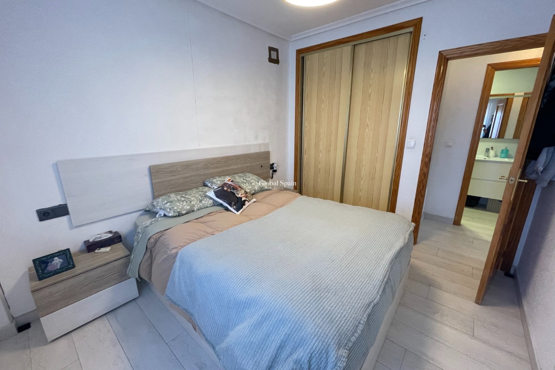 Resale - HOUSE -
DAYA VIEJA - Costa Blanca