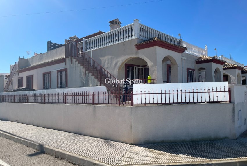 Resale - HOUSE -
DAYA VIEJA - Costa Blanca