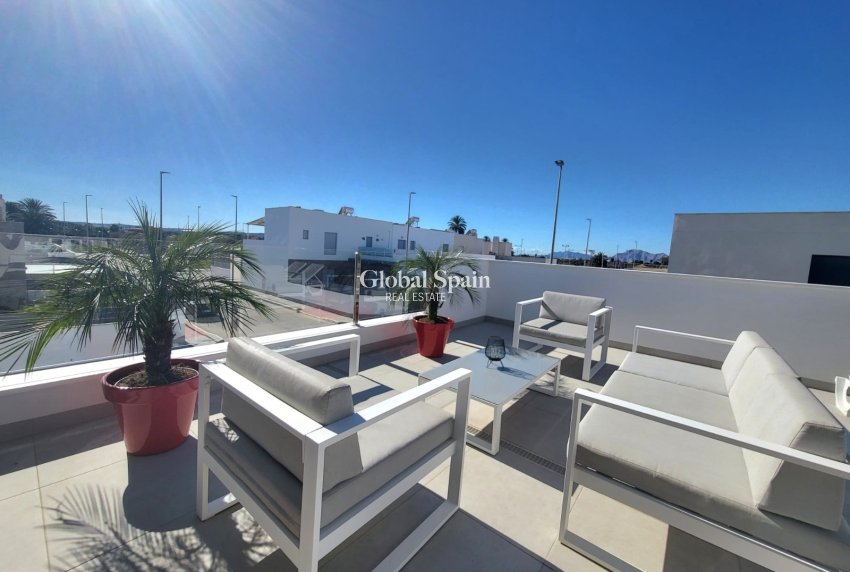 Resale - HOUSE -
DAYA VIEJA - Costa Blanca