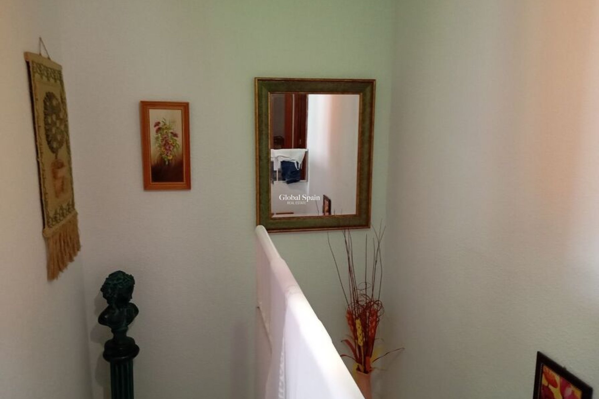 Resale - HOUSE -
DAYA VIEJA - Costa Blanca