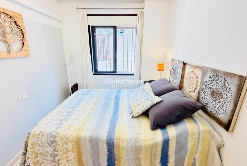 Resale - HOUSE -
DAYA VIEJA - Costa Blanca