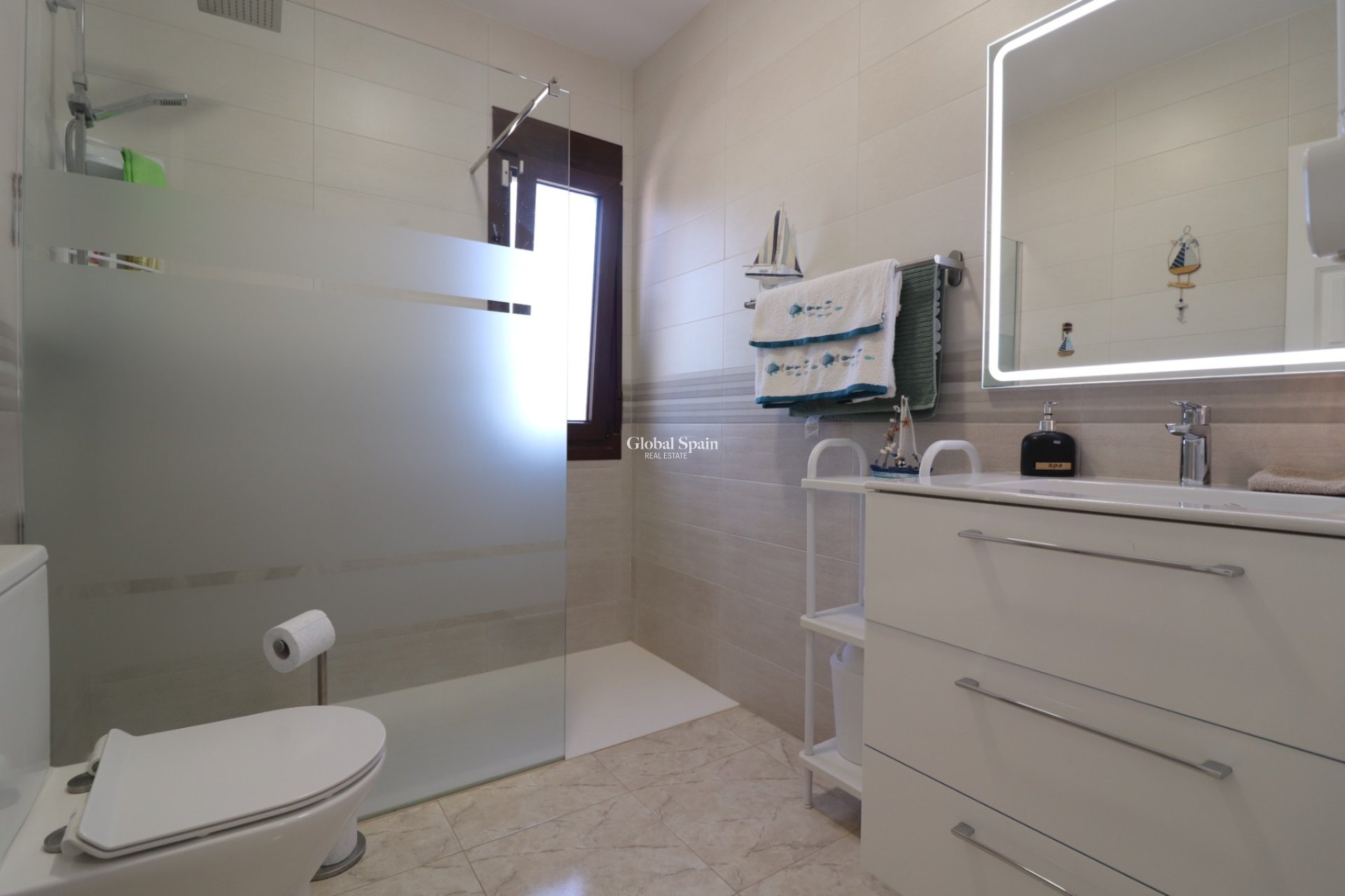 Resale - HOUSE -
DAYA VIEJA - Daya Vieja - Country