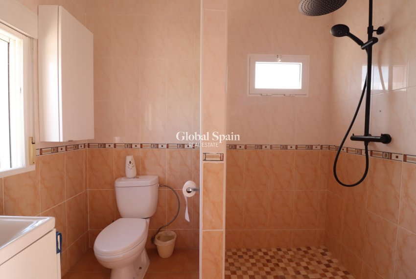 Resale - HOUSE -
DAYA VIEJA - Daya Vieja - Country