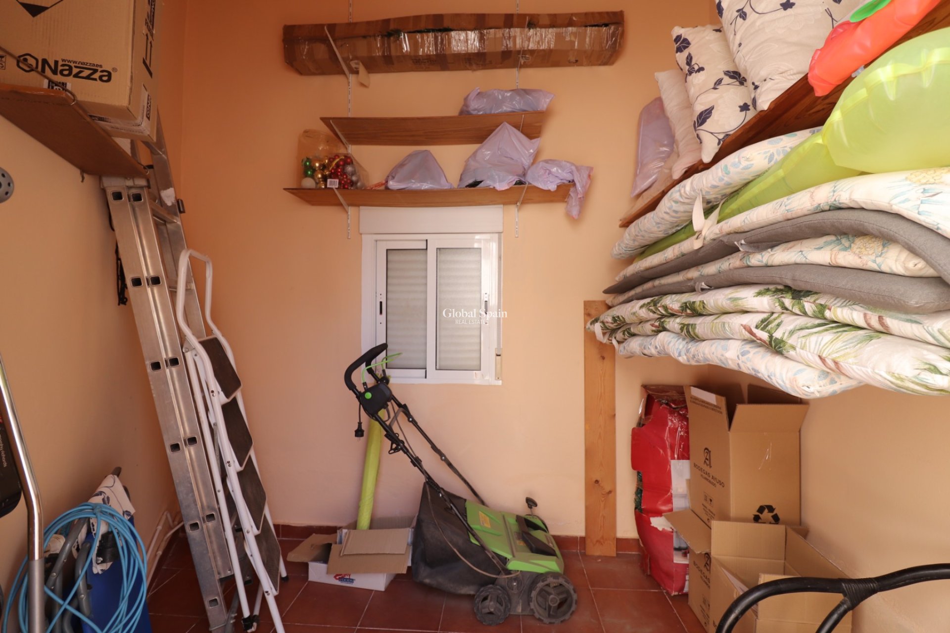 Resale - HOUSE -
DAYA VIEJA - Daya Vieja - Country