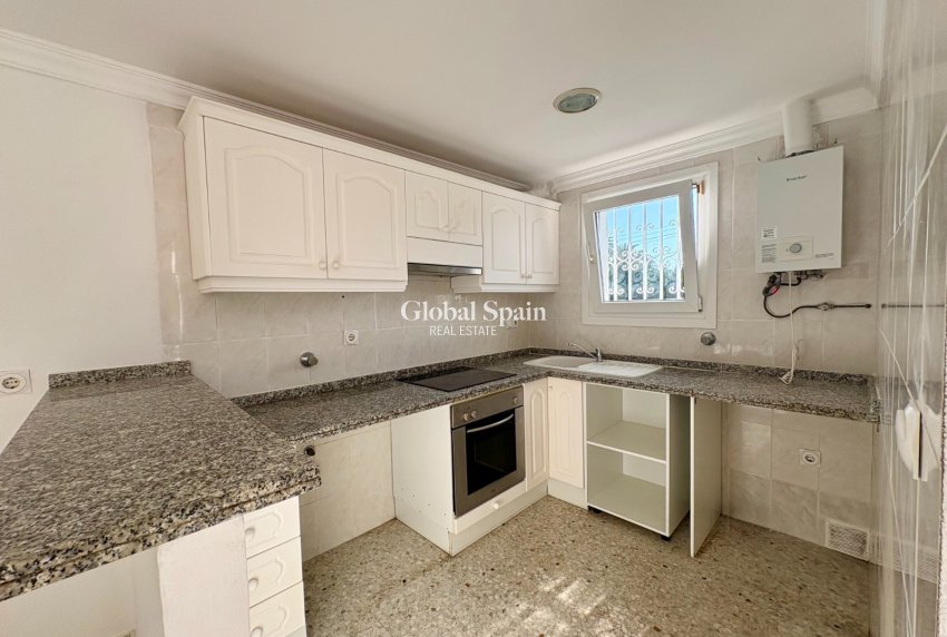 Resale - HOUSE -
DENIA - Les Marines - Las Marinas